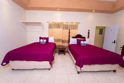 Beautiful Bedroom With Private Bath In A Near *